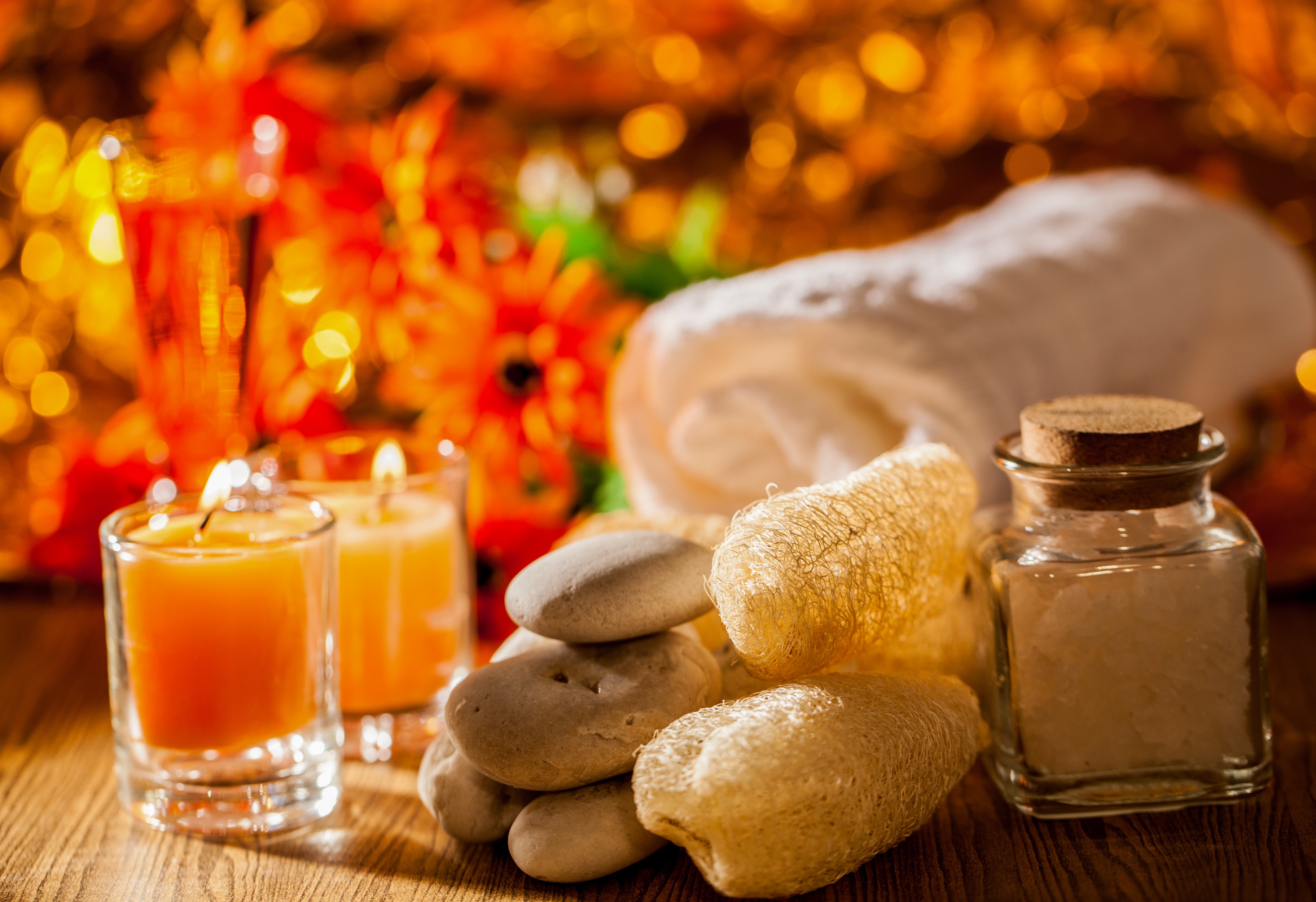 Spa massage oil with treaments spa